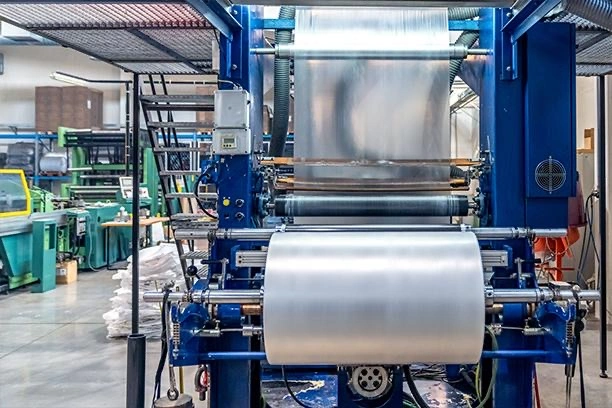 Connexions mondiales et technologie